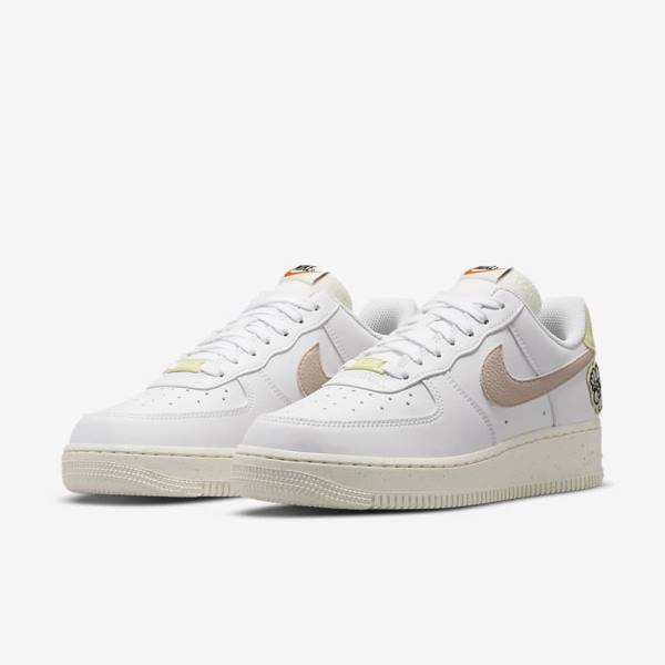 Zapatillas Nike Air Force 1 07 SE Mujer Blancas Azules Rosas | NK841ZRT