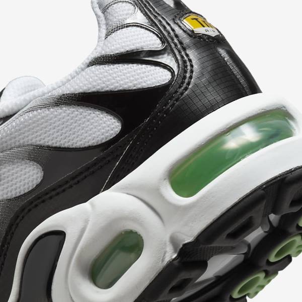 Zapatillas Nike Air Max Plus Older Niños Blancas Negras Plateadas Verde Menta | NK369OUS