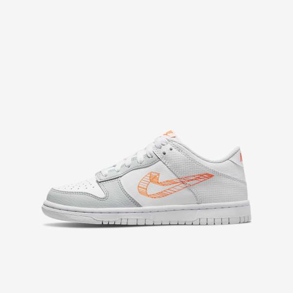 Zapatillas Nike Dunk Low SE Older Niños Blancas Plateadas Naranjas | NK032JSL