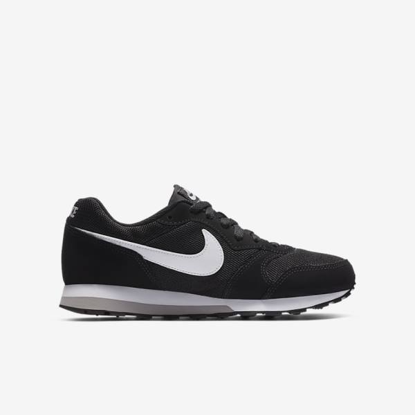 Zapatillas Nike MD Runner 2 Older Niños Negras Gris Blancas | NK096FGM