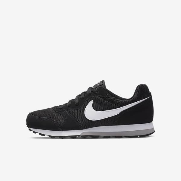 Zapatillas Nike MD Runner 2 Older Niños Negras Gris Blancas | NK096FGM