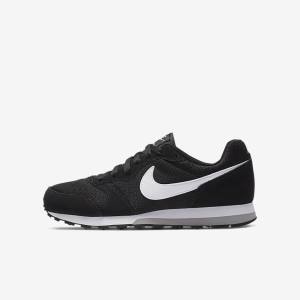 Zapatillas Nike MD Runner 2 Older Niños Negras Gris Blancas | NK096FGM